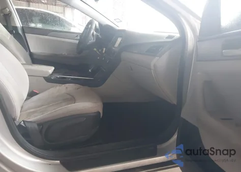 2016 Hyundai Sonata Se из США, поврежденный, VIN 5NPE24AF4GH280920